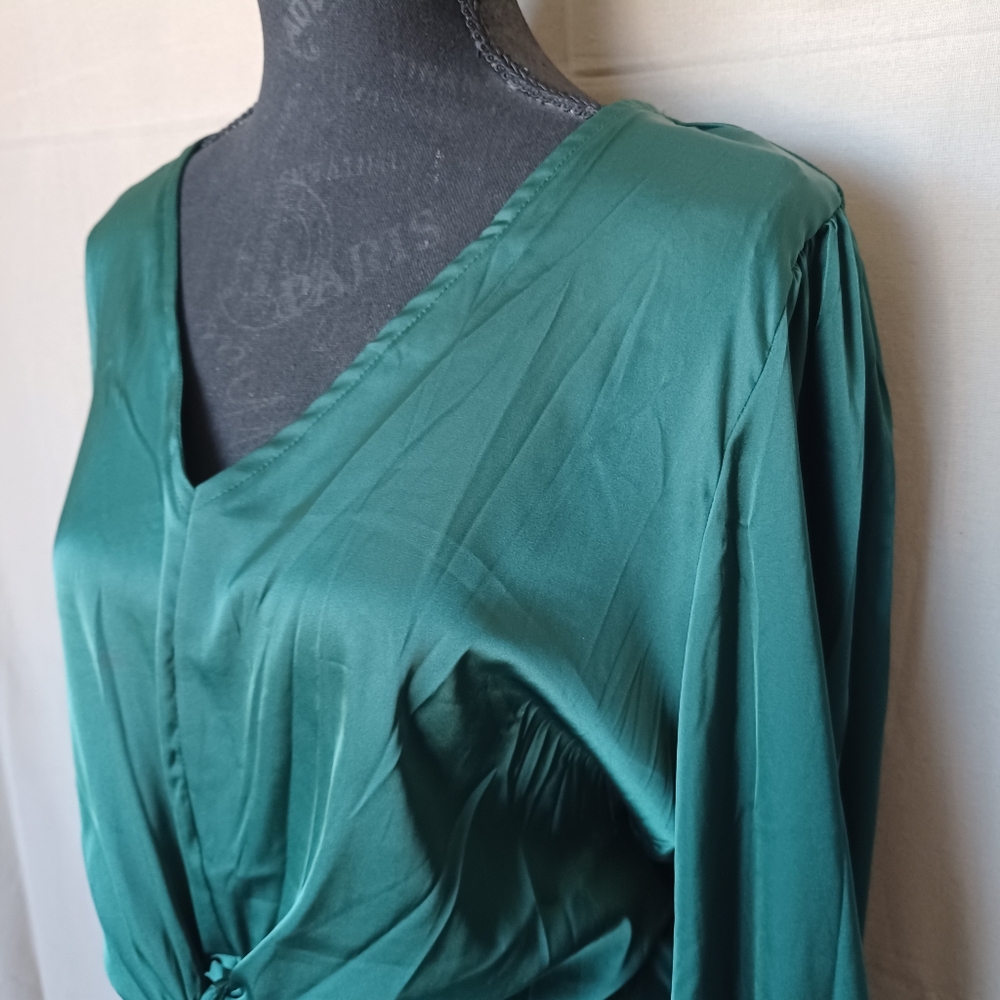 Fifty Street Festive Blouse - Picture 2 of 10